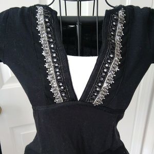 Long sleeve light weight top